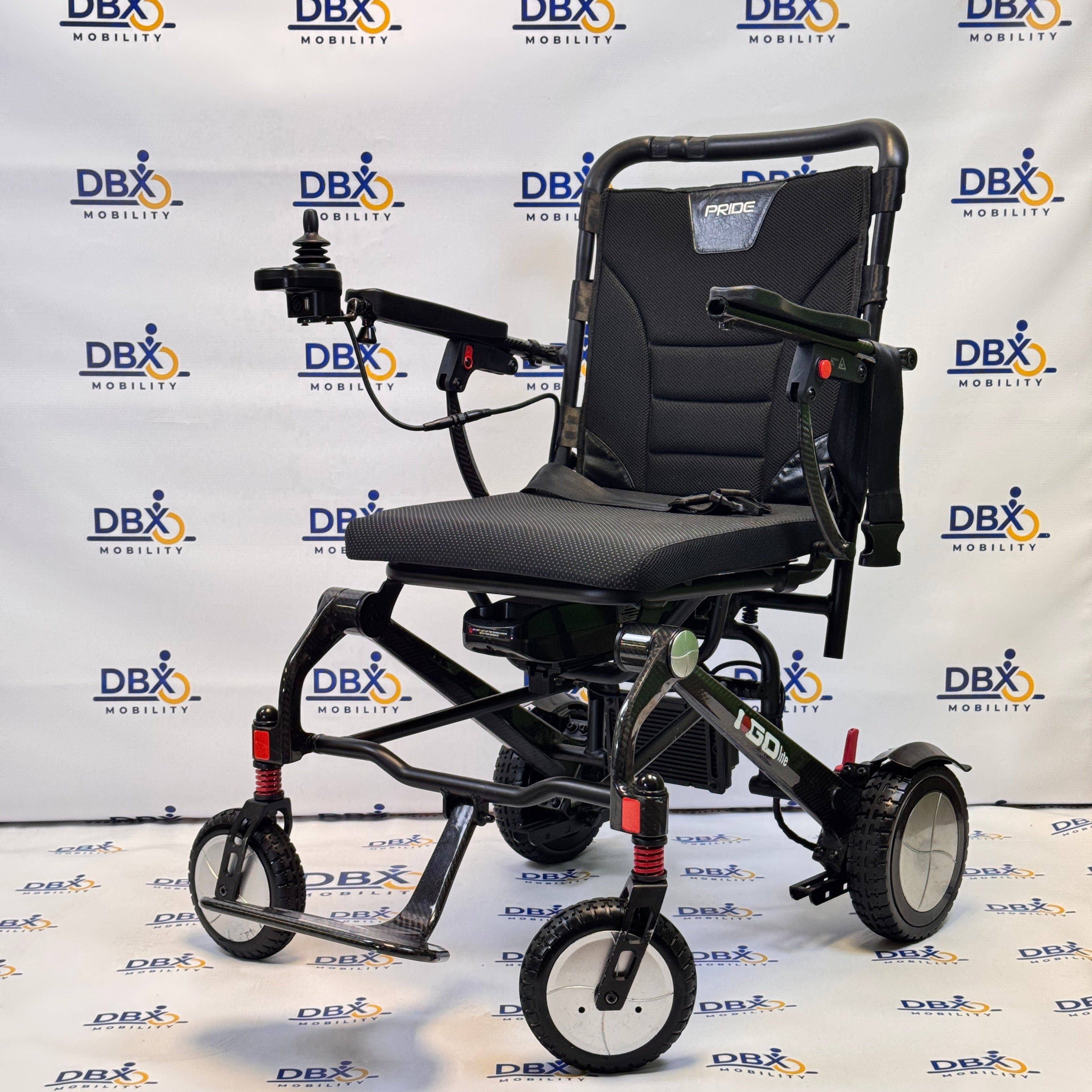 Pride iGo Lite Carbon Refurbished Powerchair | DBX
