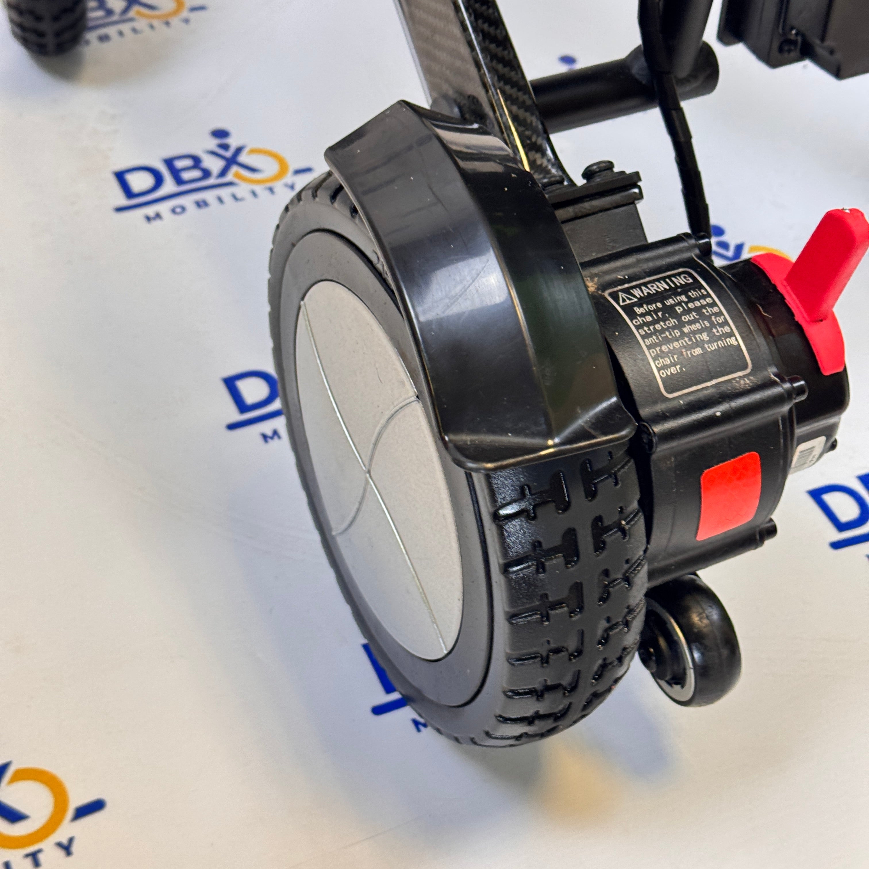 Pride iGo Lite Carbon Refurbished Powerchair | DBX