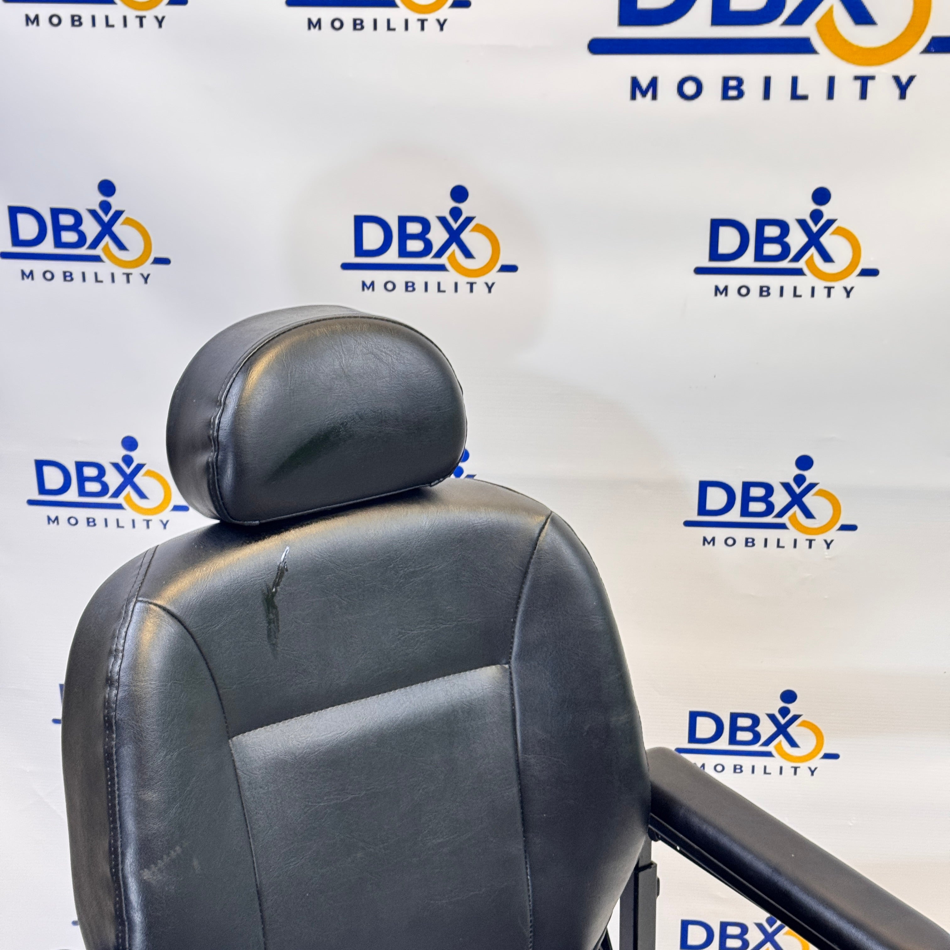 Pride Jazzy 600 ES Refurbished Powerchair | DBX Mobility