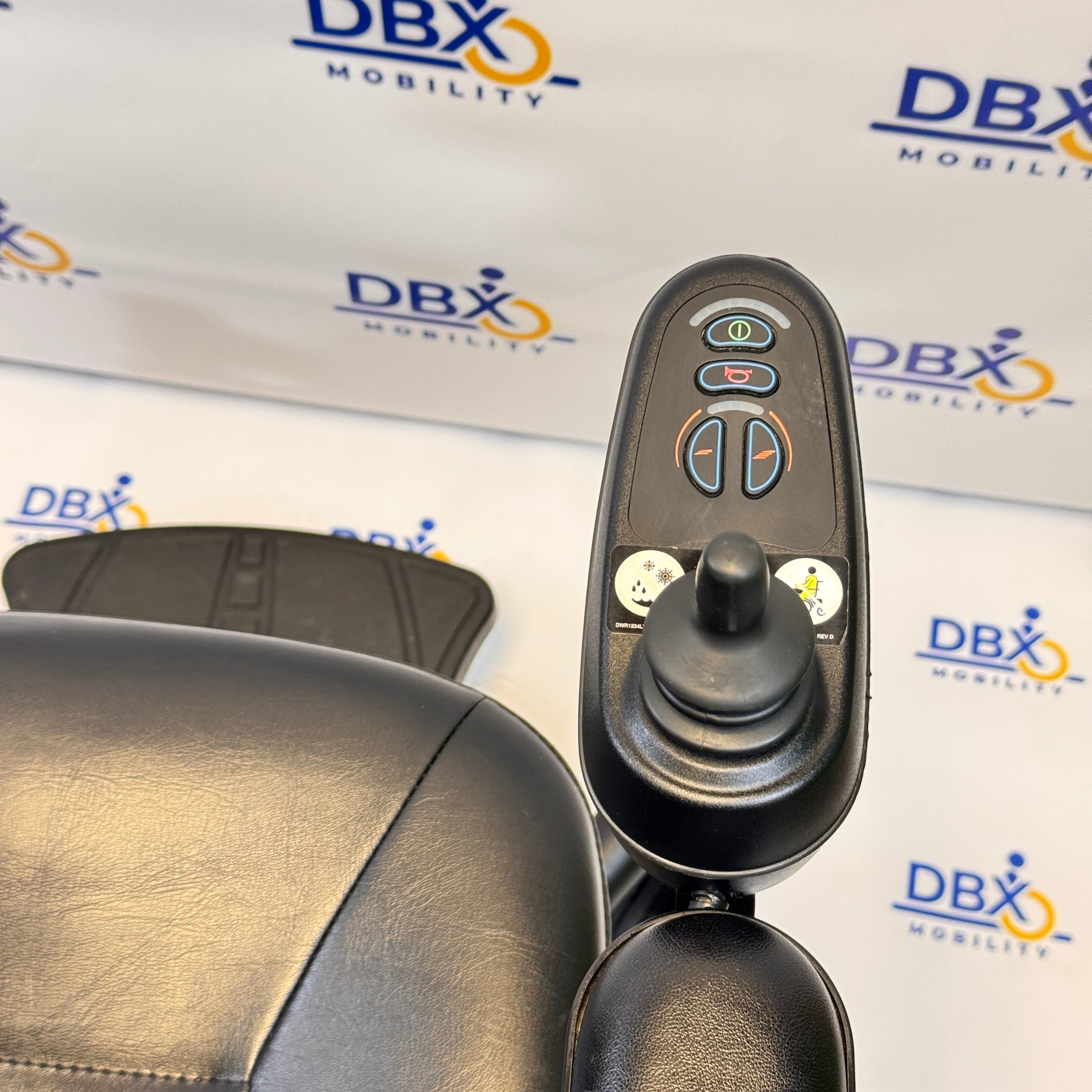 Pride Jazzy 600 ES Refurbished Powerchair | DBX Mobility