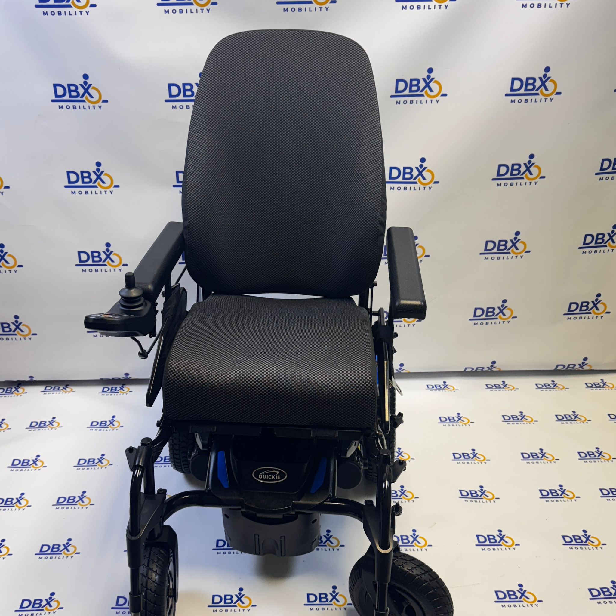 Quickie Q200R Electric Wheelchair