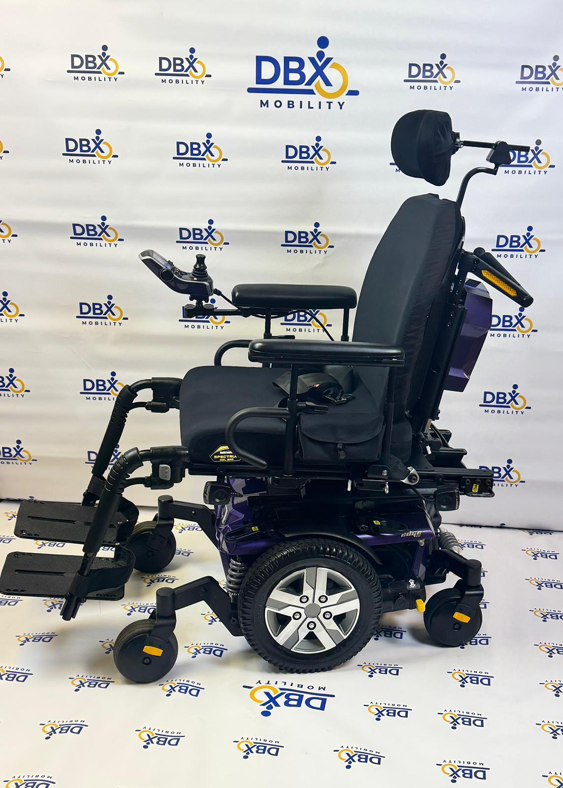 Quantum Q6 Edge 2 Electric Powerchair – Power Tilt & Advanced Control