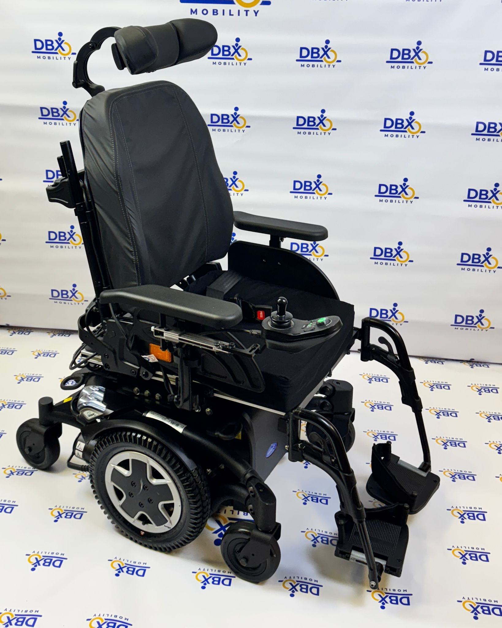 Invacare TDX SP2 Electric Powerchair – Power Rise & Recline Seating