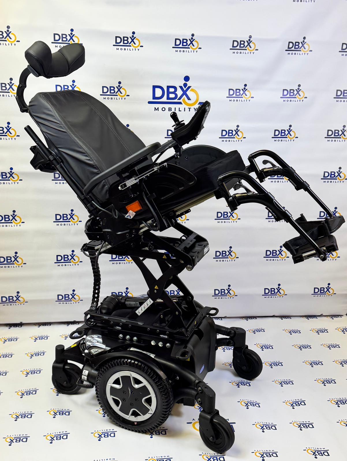Invacare TDX SP2 Electric Powerchair – Power Rise & Recline Seating