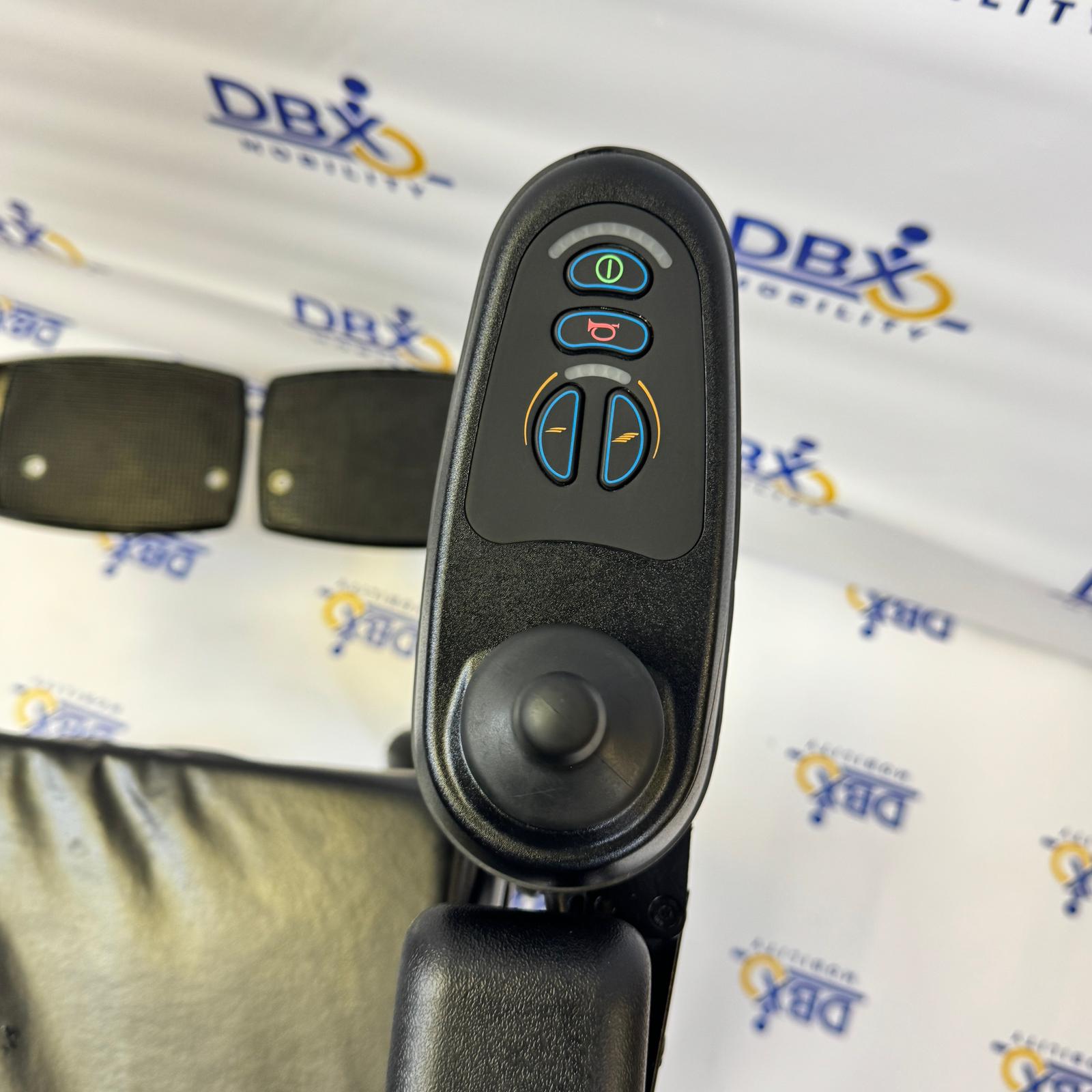 Sunrise Medical Q100 R Electric wheelchair powerchair