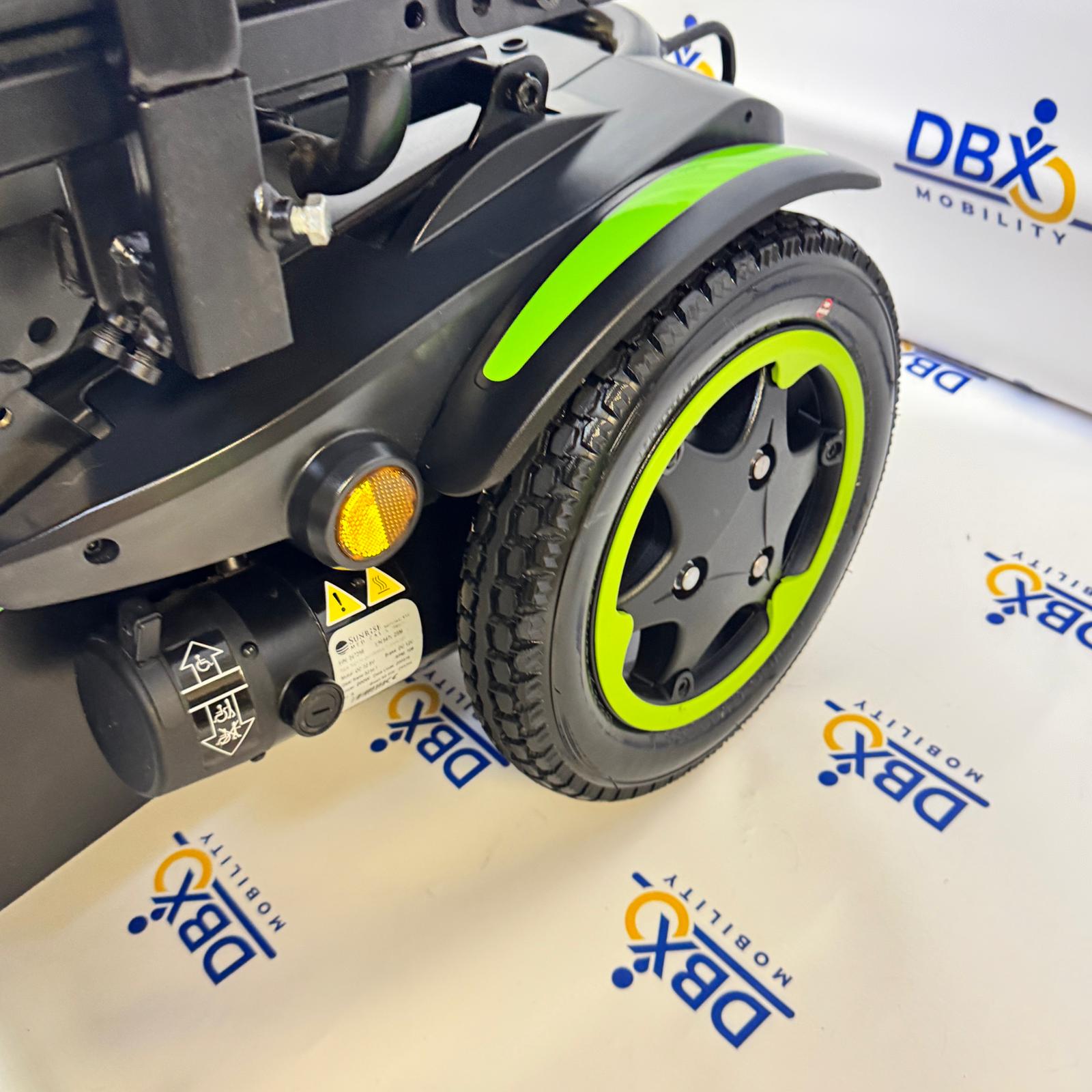 Sunrise Medical Q100 R Electric wheelchair powerchair