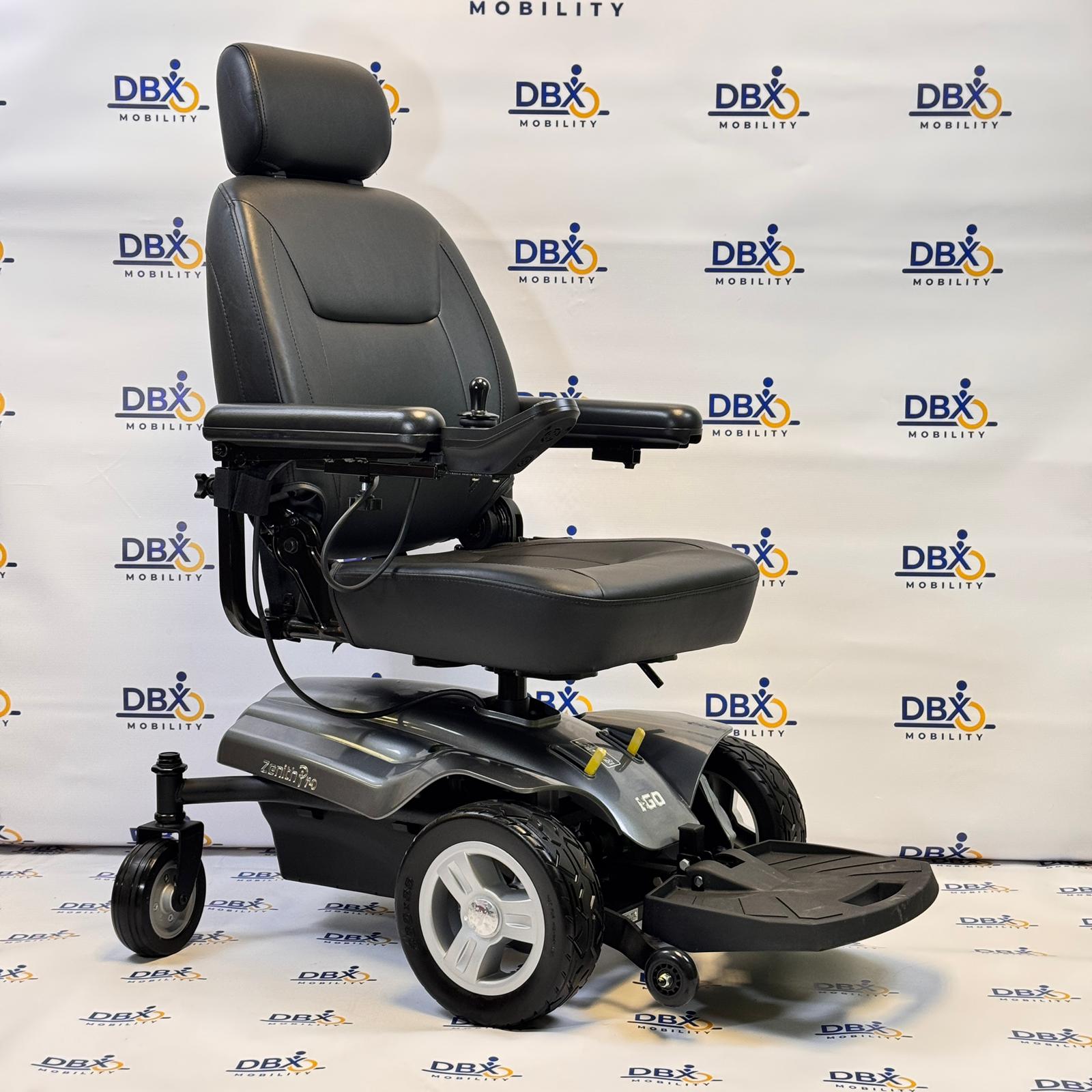 CareCo IGO Zenith Pro Powerchair | Mid Wheel Drive | Brand New Batteries