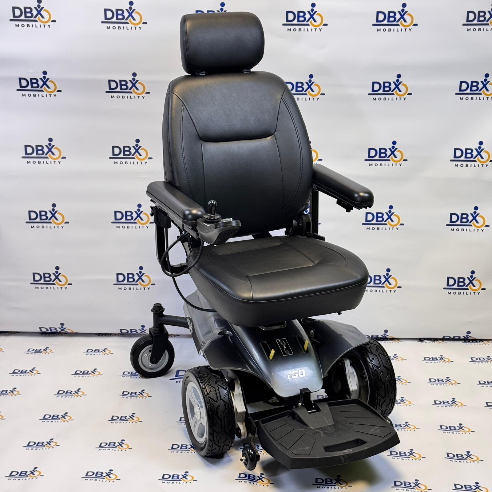 CareCo IGO Zenith Pro Powerchair | Mid Wheel Drive | Brand New Batteries