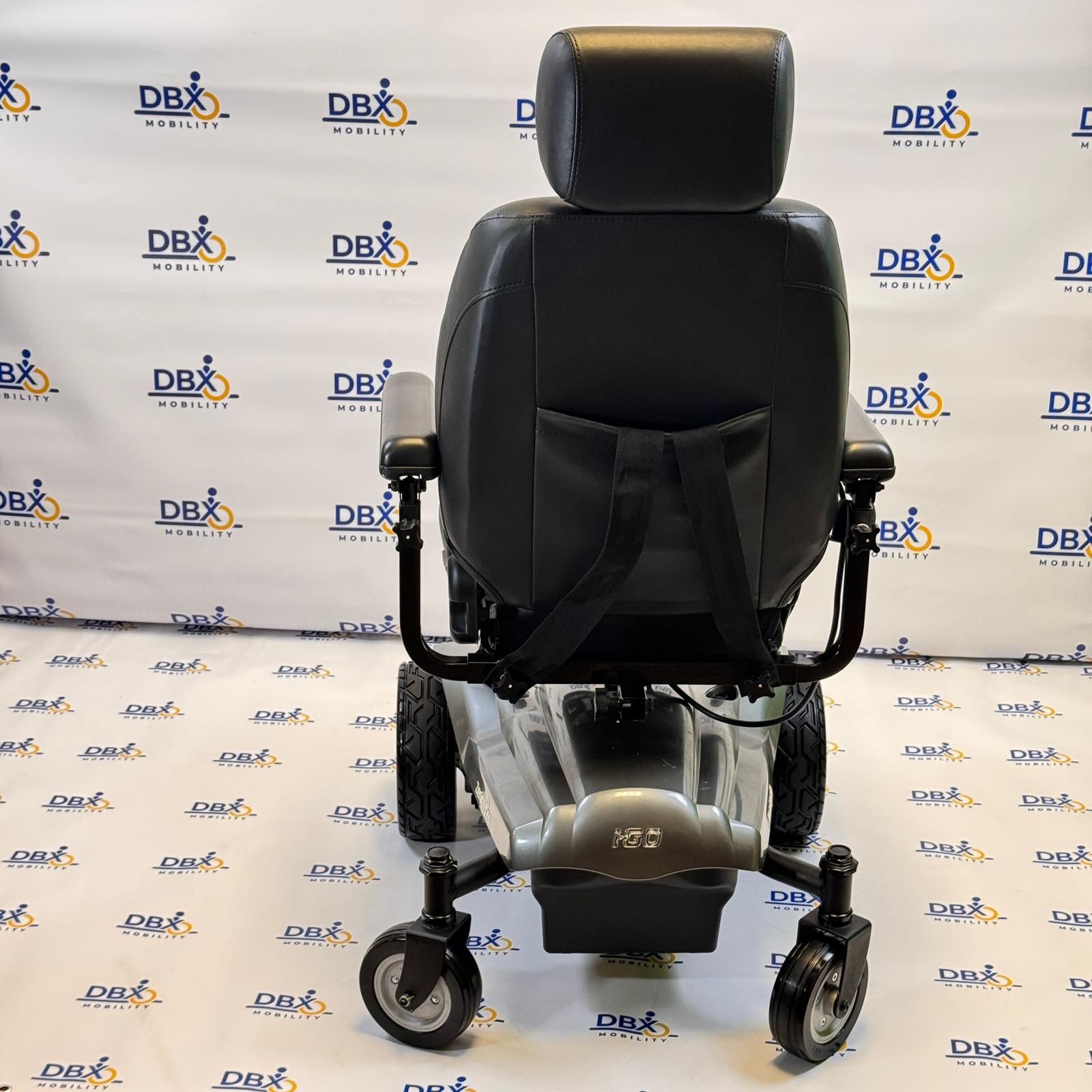 CareCo IGO Zenith Pro Powerchair | Mid Wheel Drive | Brand New Batteries