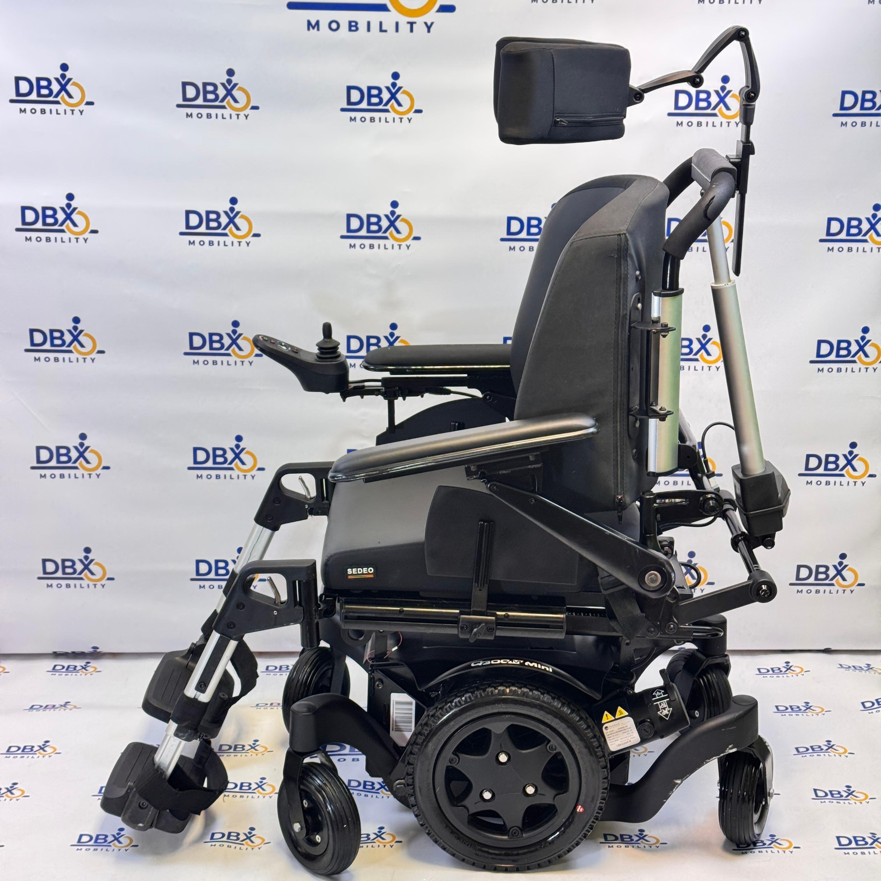 Quickie Q300 M Mini Tilt & Recline Refurbished | DBX Mobility