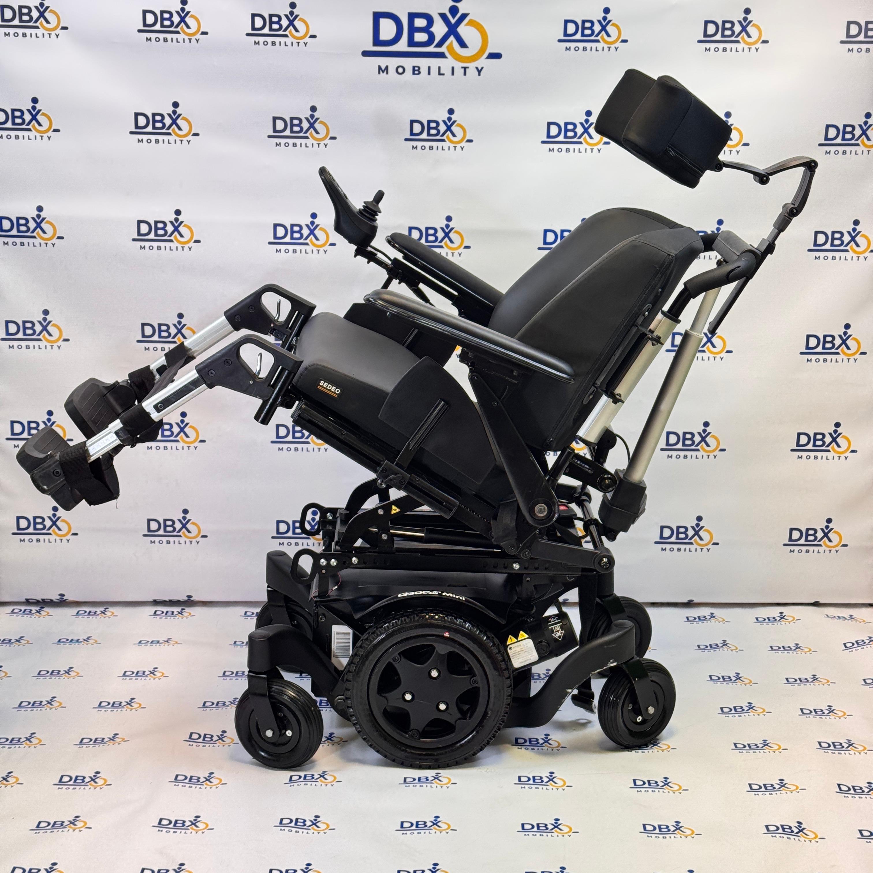 Quickie Q300 M Mini Tilt & Recline Refurbished | DBX Mobility