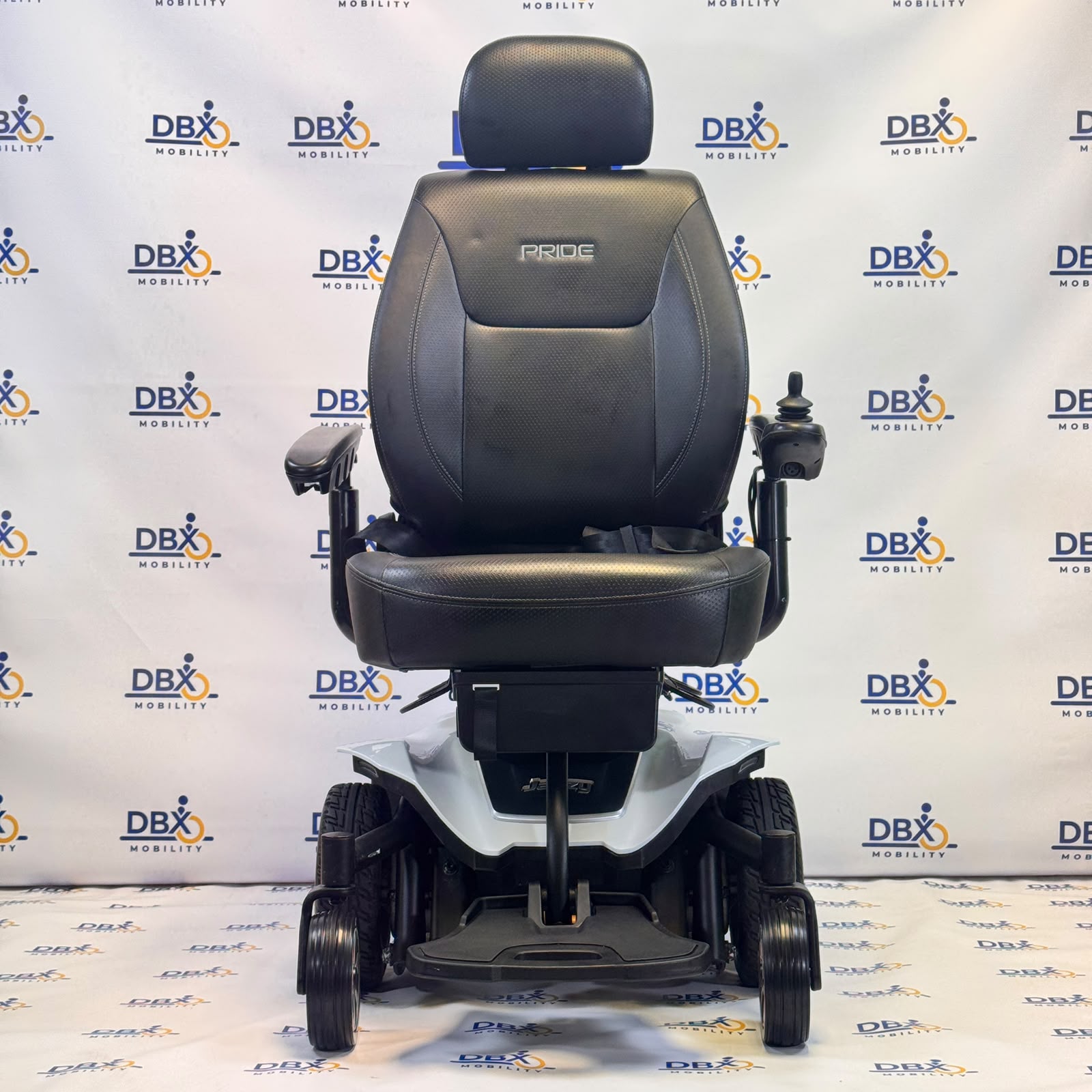 Pride Jazzy Air 2 Elevating Powerchair – Refurbished | DBX Mobility