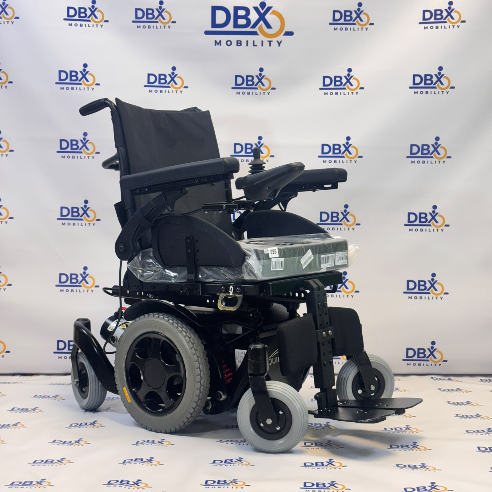Quickie Salsa M2 Mini Powerchair – Refurbished | DBX Mobility