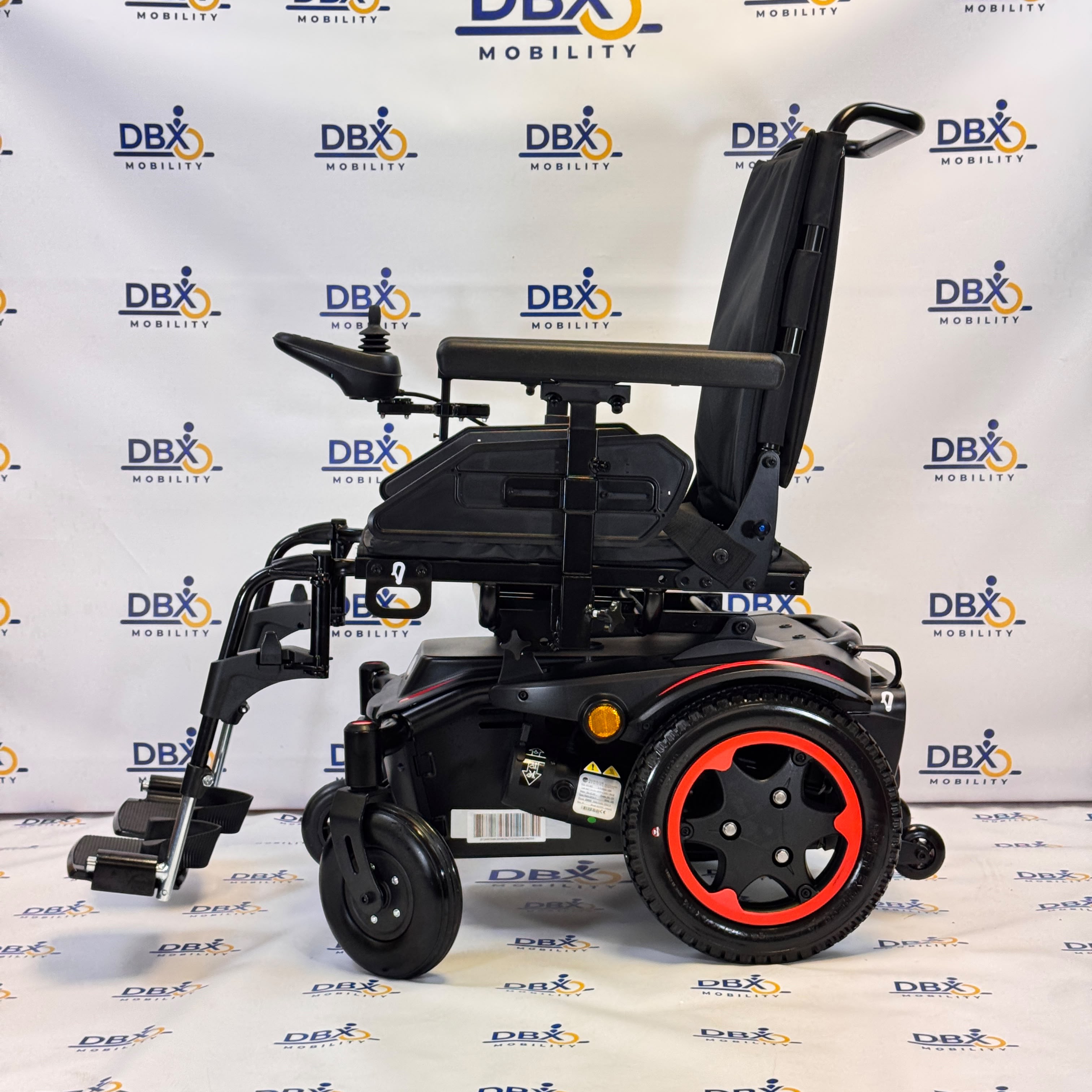 2025 Quickie Q100 R Powerchair | Nearly New 2025 Model | DBX Mobility