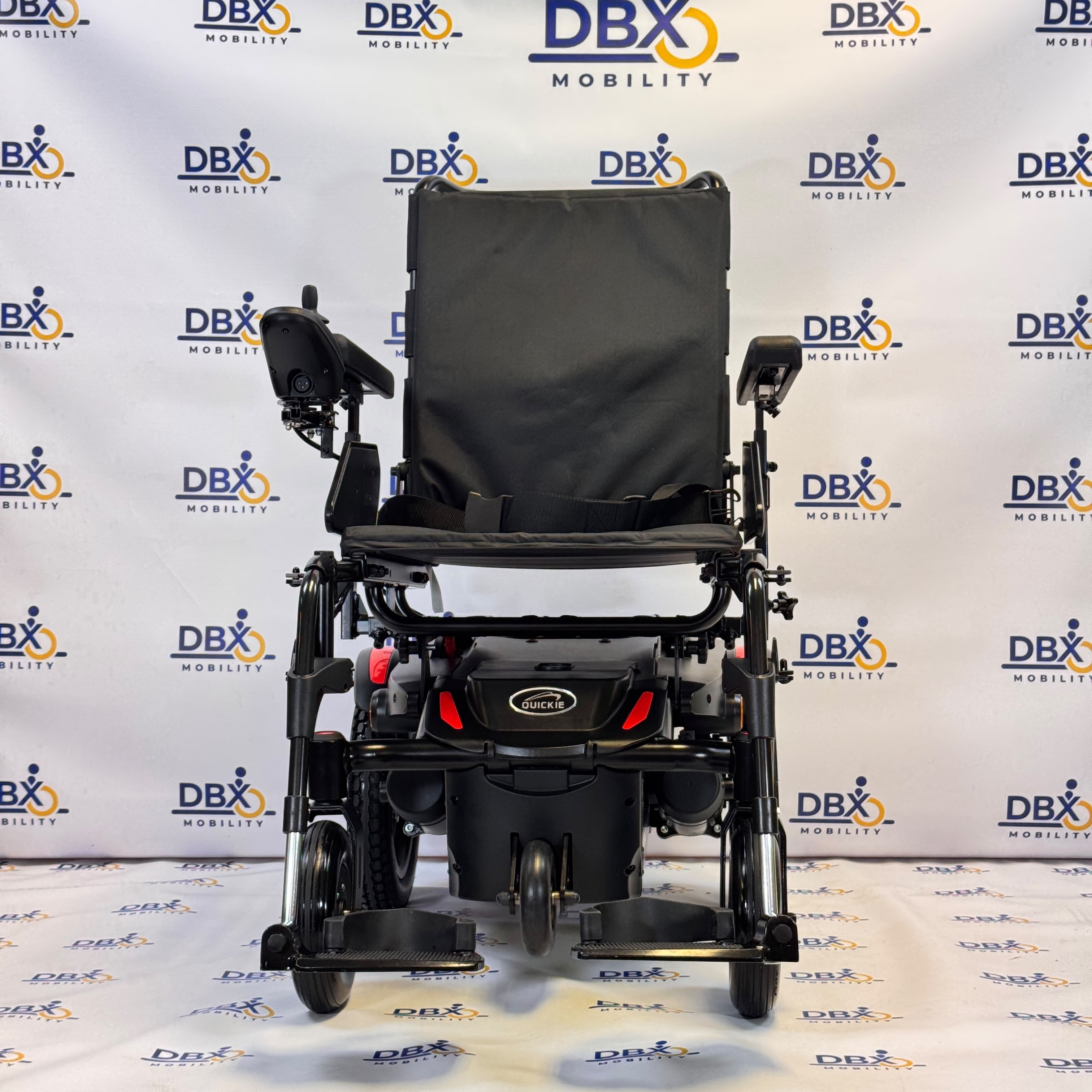 2025 Quickie Q100 R Powerchair | Nearly New 2025 Model | DBX Mobility