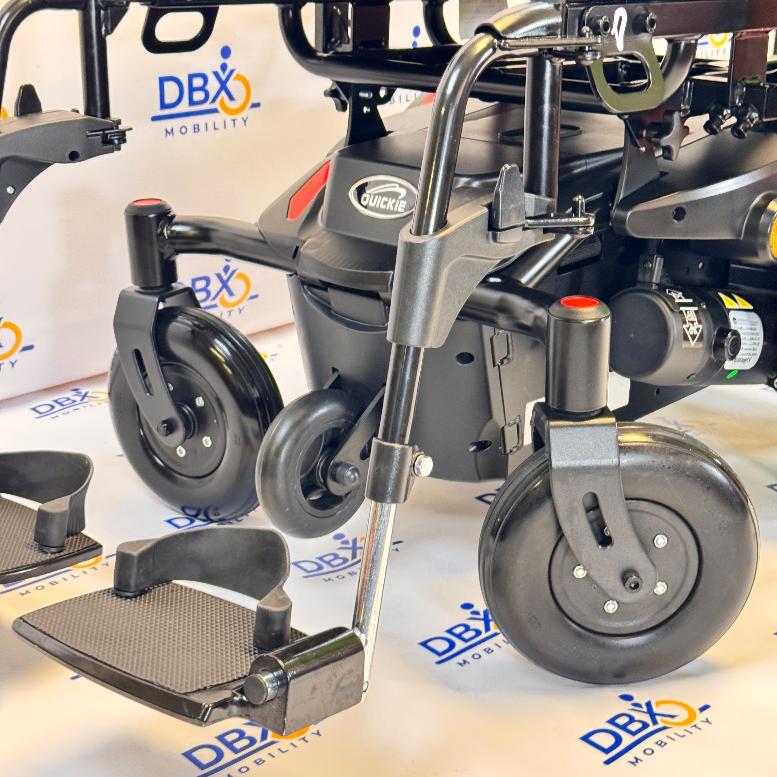 2025 Quickie Q100 R Powerchair | Nearly New 2025 Model | DBX Mobility