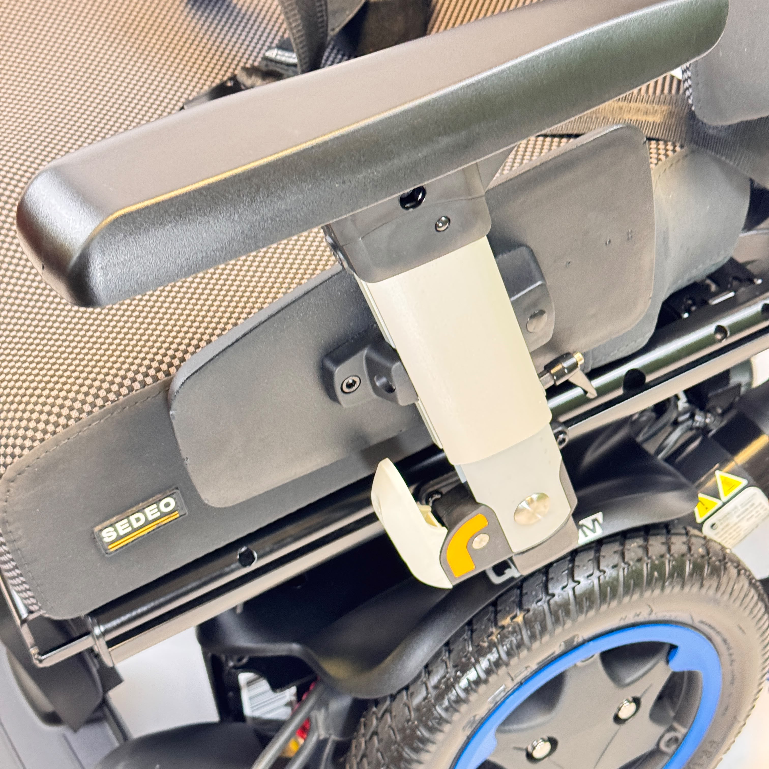 Quickie Q500 M Powerchair | Attendant Controls | DBX Mobility