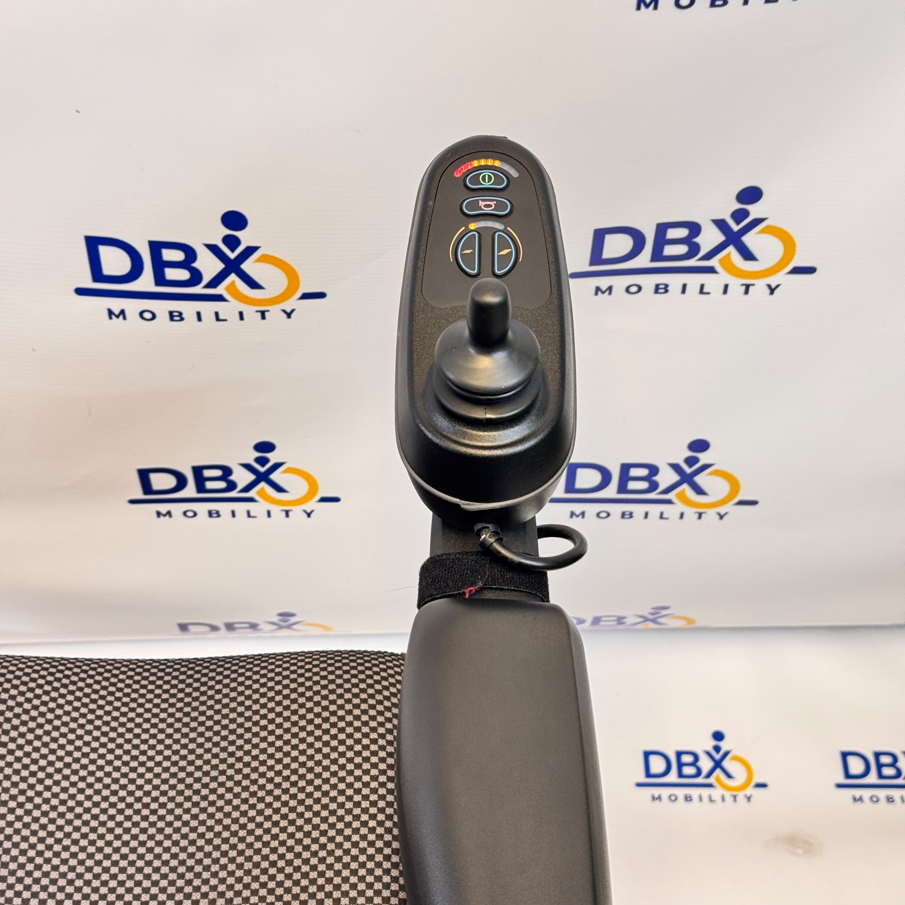 Quickie Q500 M Powerchair | Attendant Controls | DBX Mobility