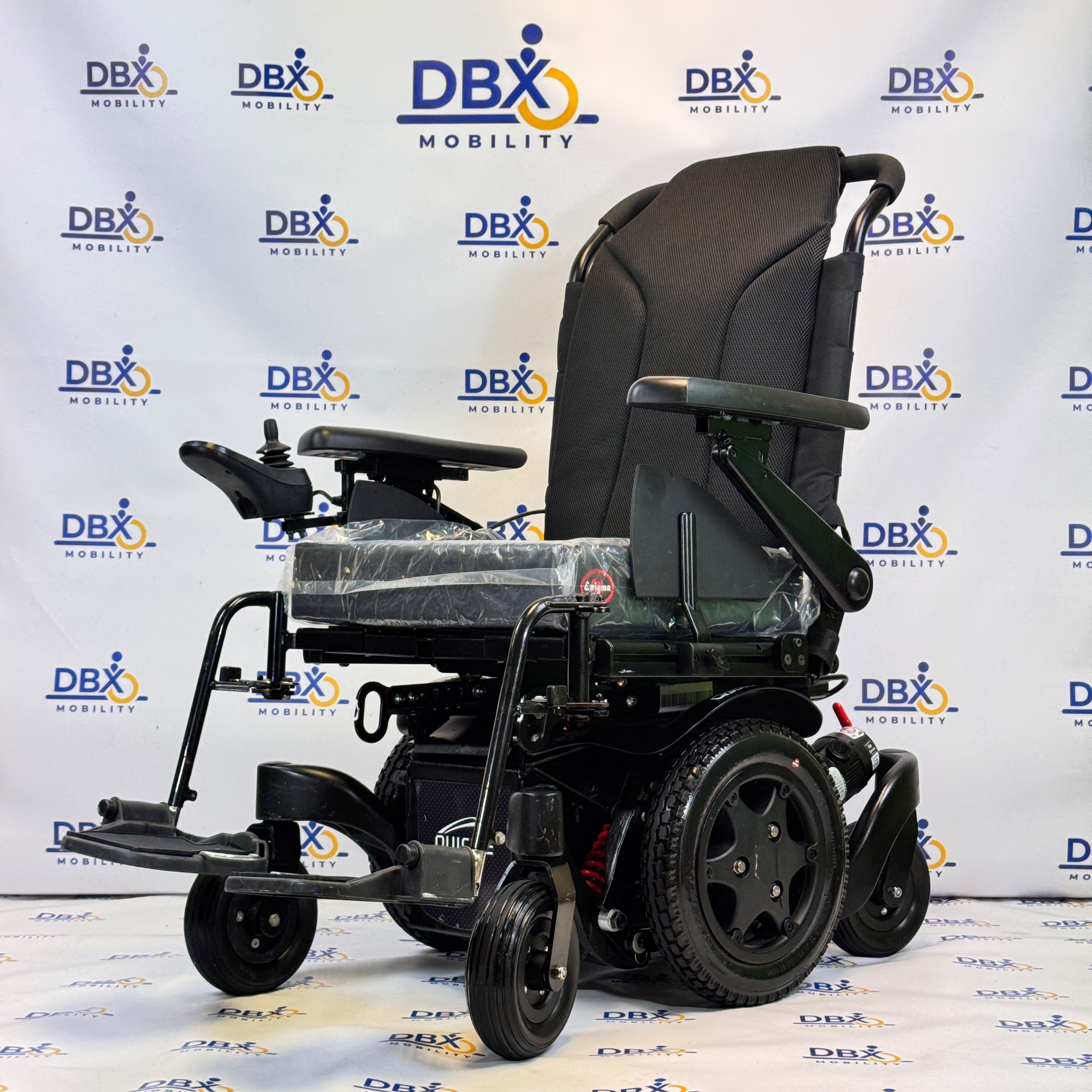 Quickie Q300 M Mini Powerchair | Refurbished | DBX Mobility