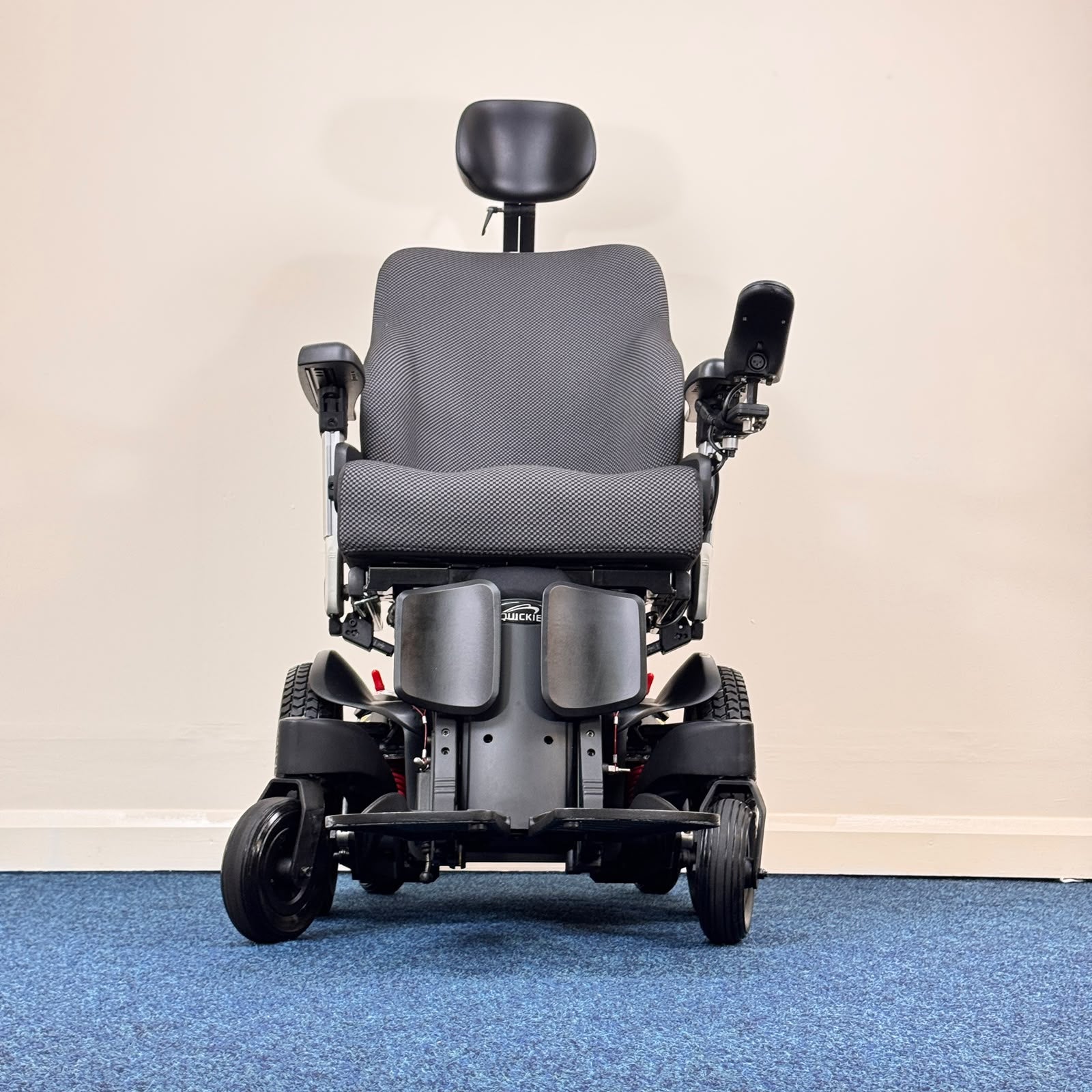 Quickie Q500 M Sedeo Pro Powerchair | Power Tilt, Seat Lift & Elevating Legrests