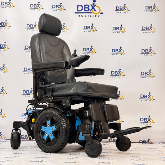 Quantum Edge 3 Stretto Power Chair | Refurbished, Narrow Mid-Wheel Drive, ROHO Cushion