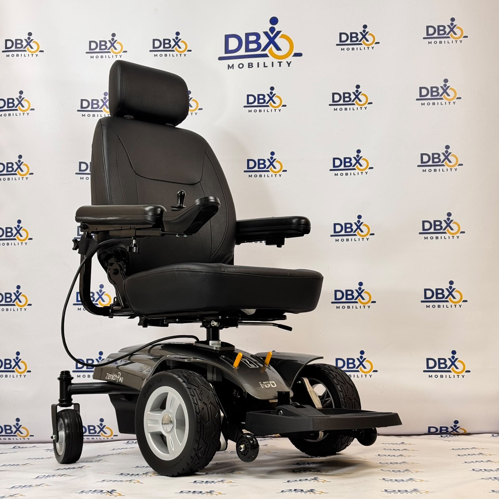 CareCo i-Go Zenith Pro Powerchair | Mint Condition | DBX Mobility