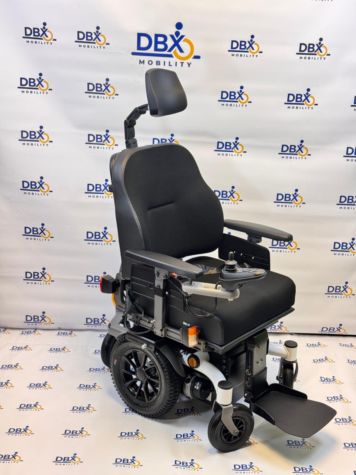 2025 Dietz Sango M Slimline | Powered Tilt | Refurbished by DBX Mobility