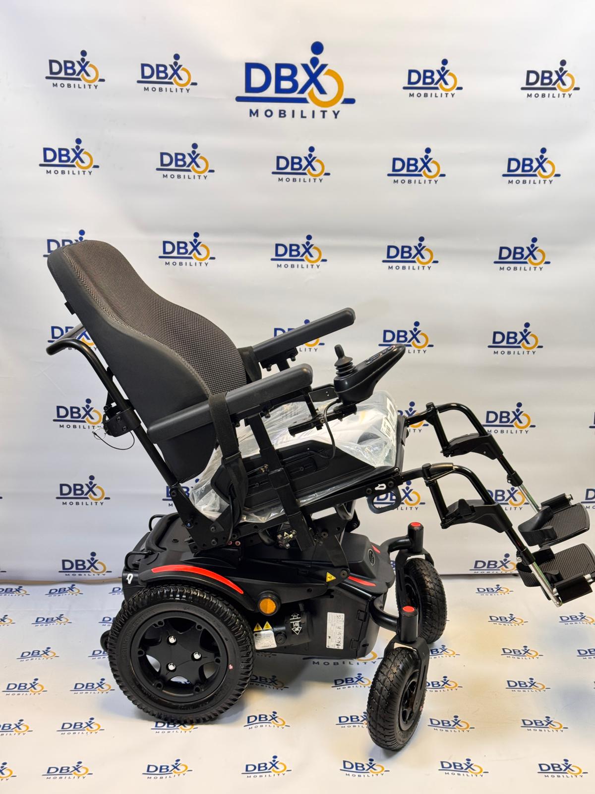 Quickie Q200 R Powerchair | Powered Tilt | Brand New Jay Cushions