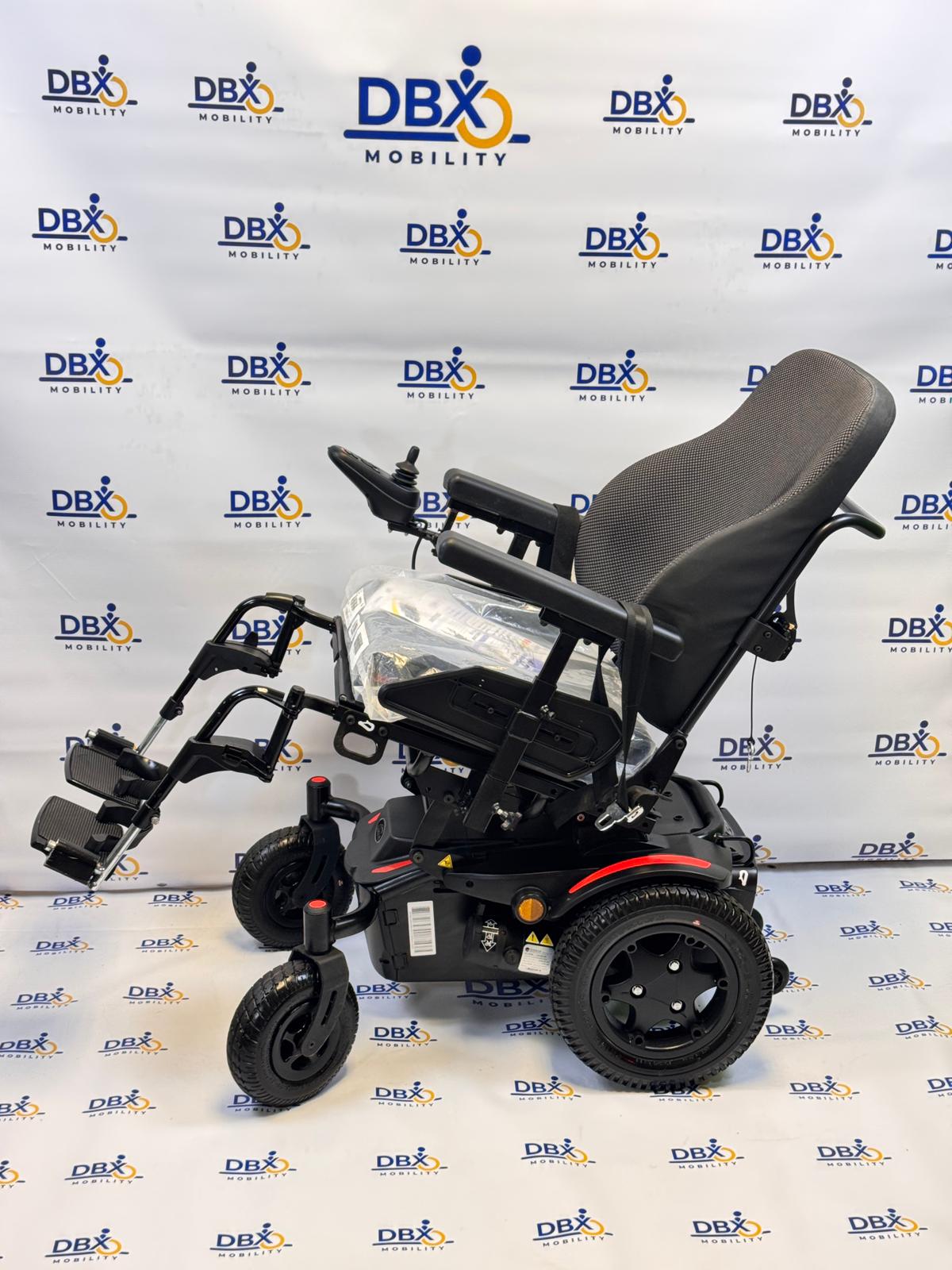 Quickie Q200 R Powerchair | Powered Tilt | Brand New Jay Cushions