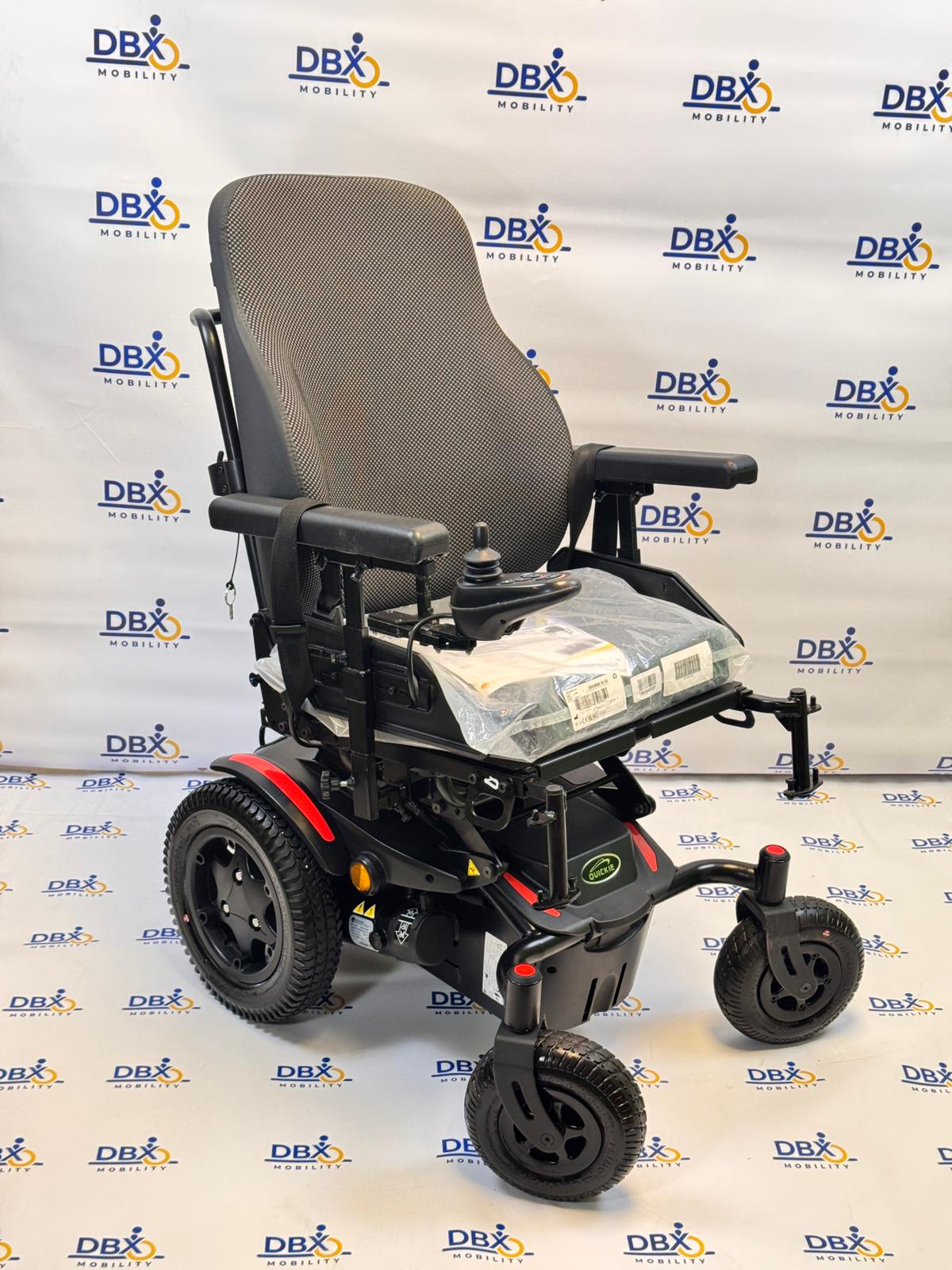 Quickie Q200 R Powerchair | Powered Tilt | Brand New Jay Cushions