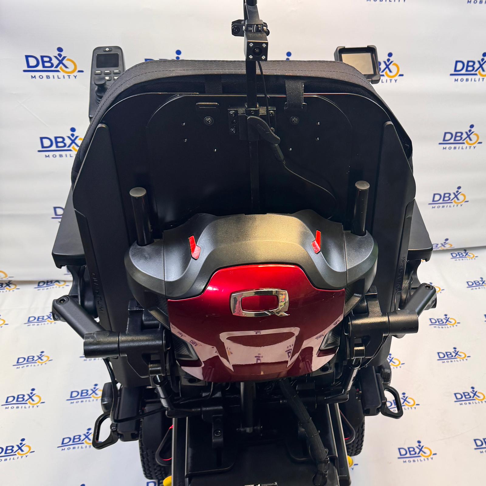 Quantum Edge 3 Stretto Powerchair | iLevel Lift & Tilt | Camera System