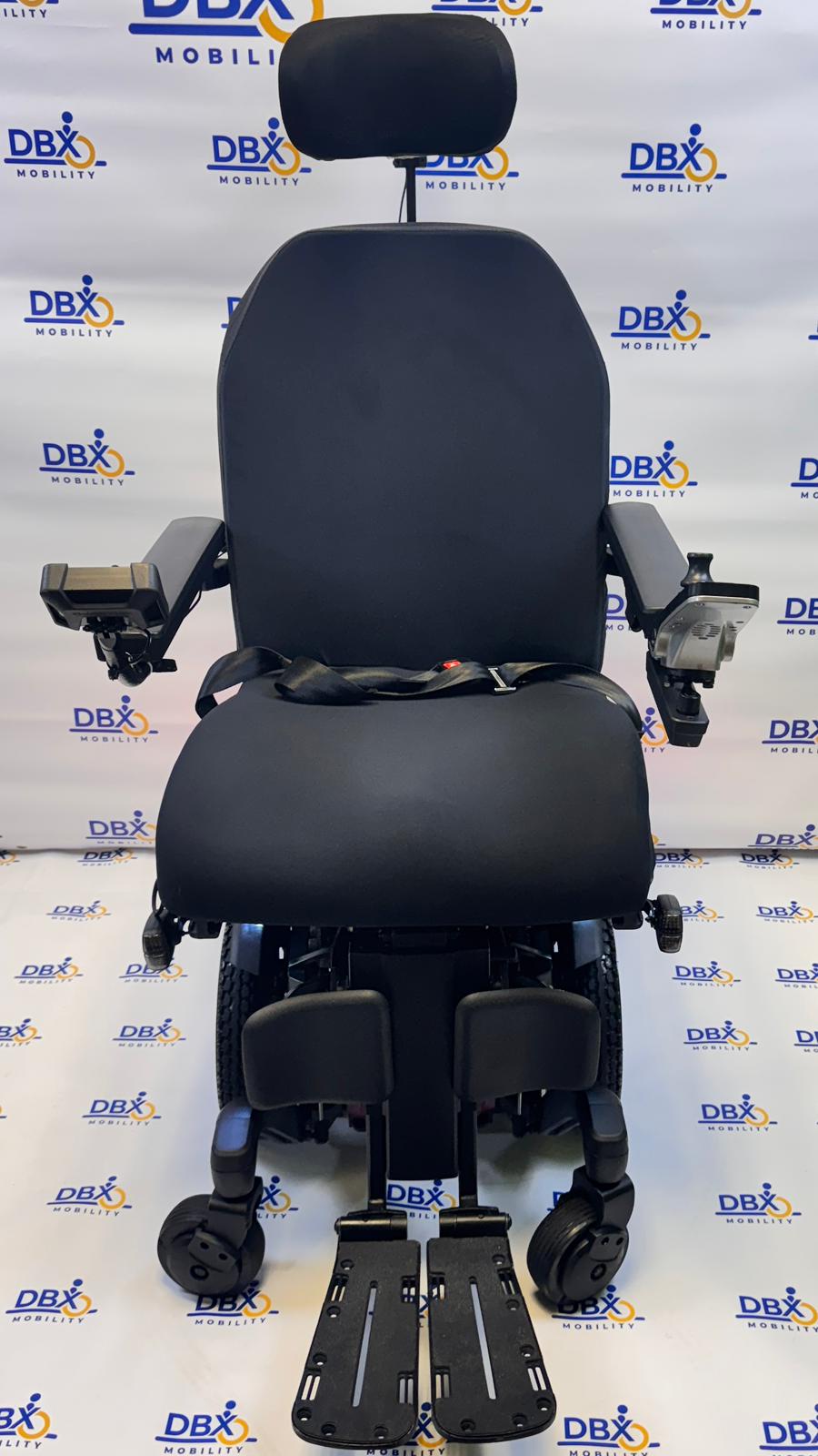 Quantum Edge 3 Stretto Powerchair | iLevel Lift & Tilt | Camera System