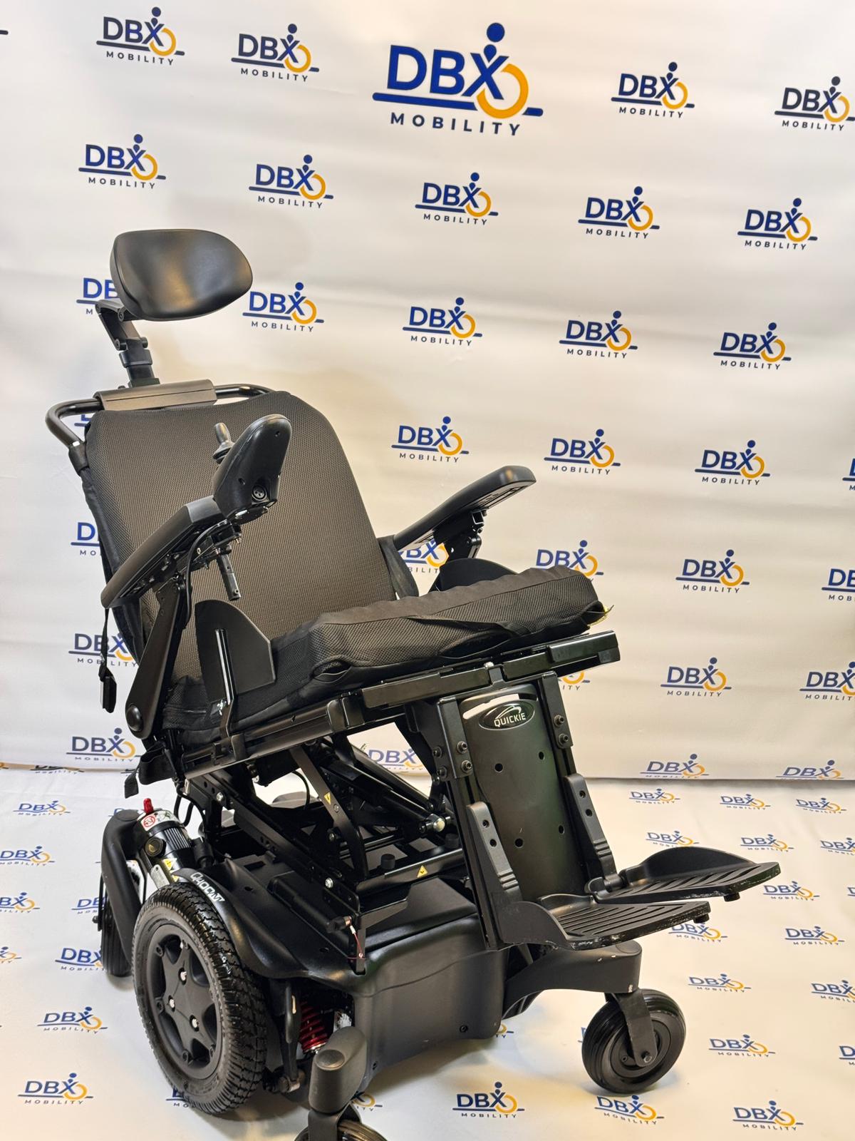 Quickie Q400 M Powerchair | Powered Tilt | Air Pressure Relief Cushion