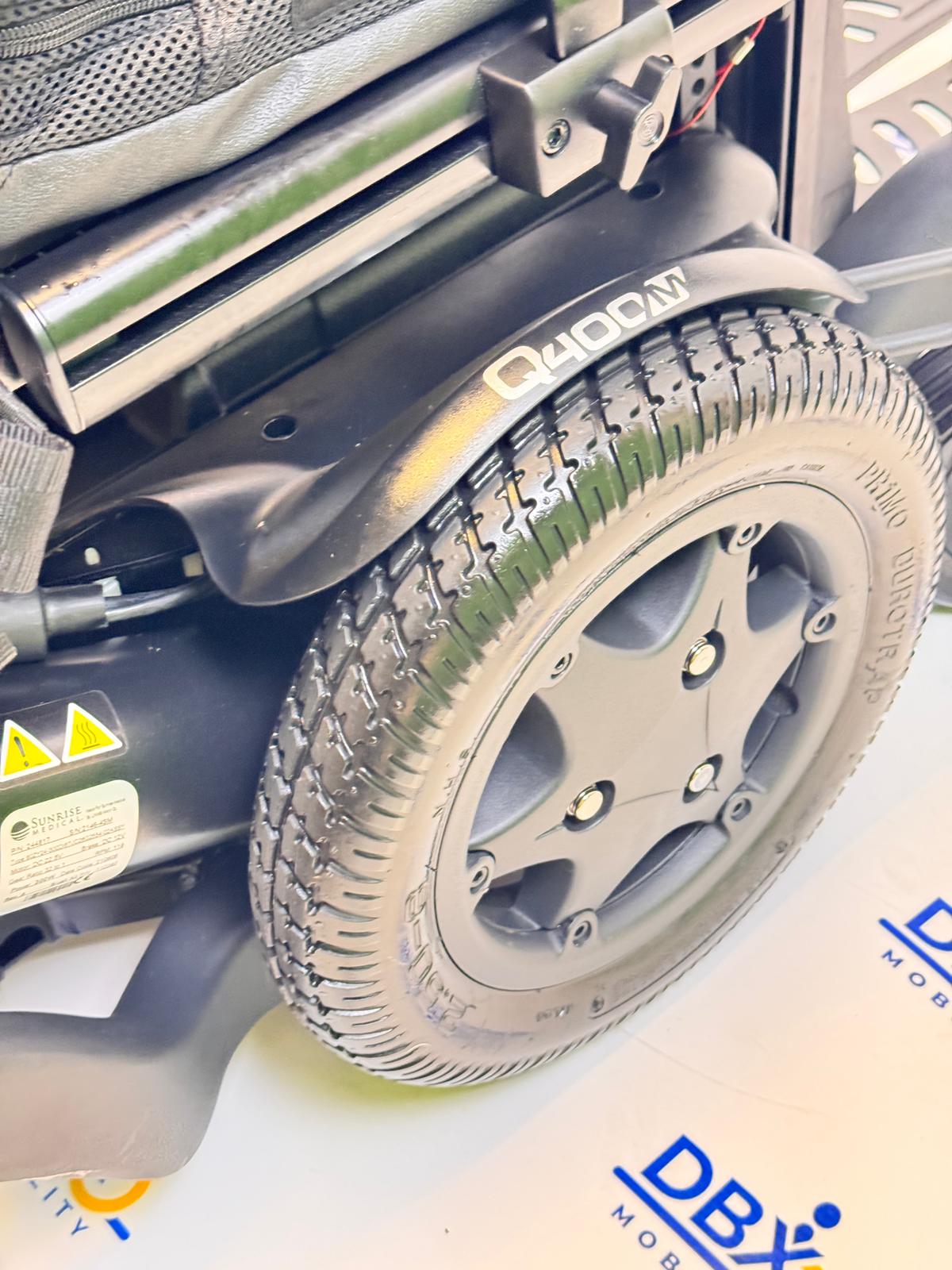 Quickie Q400 M Powerchair | Powered Tilt | Air Pressure Relief Cushion